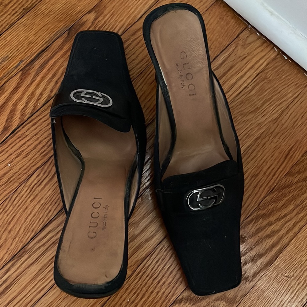 Authentic Gucci Shoes! Size7 - Picture 3 of 3